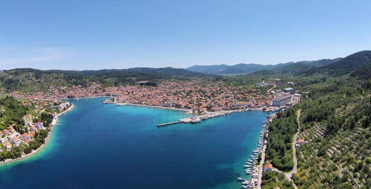 Apartments By The Sea Vela Luka, Korcula - 4449 المظهر الخارجي الصورة